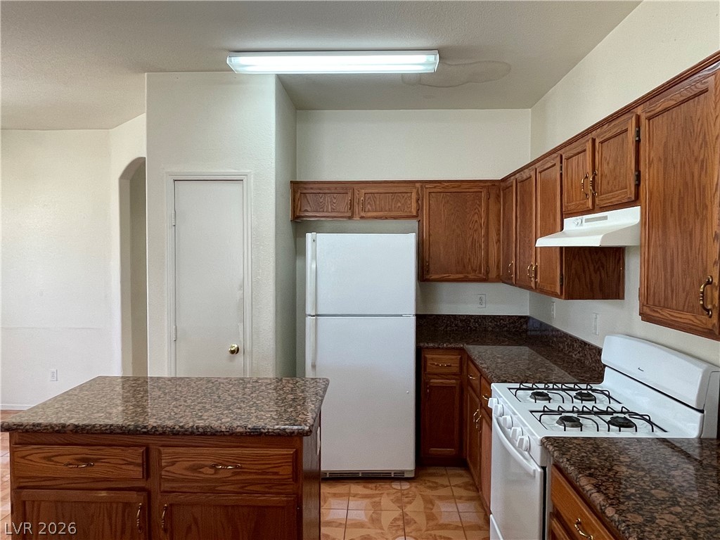 4946 Droubay Drive Property Photo 8