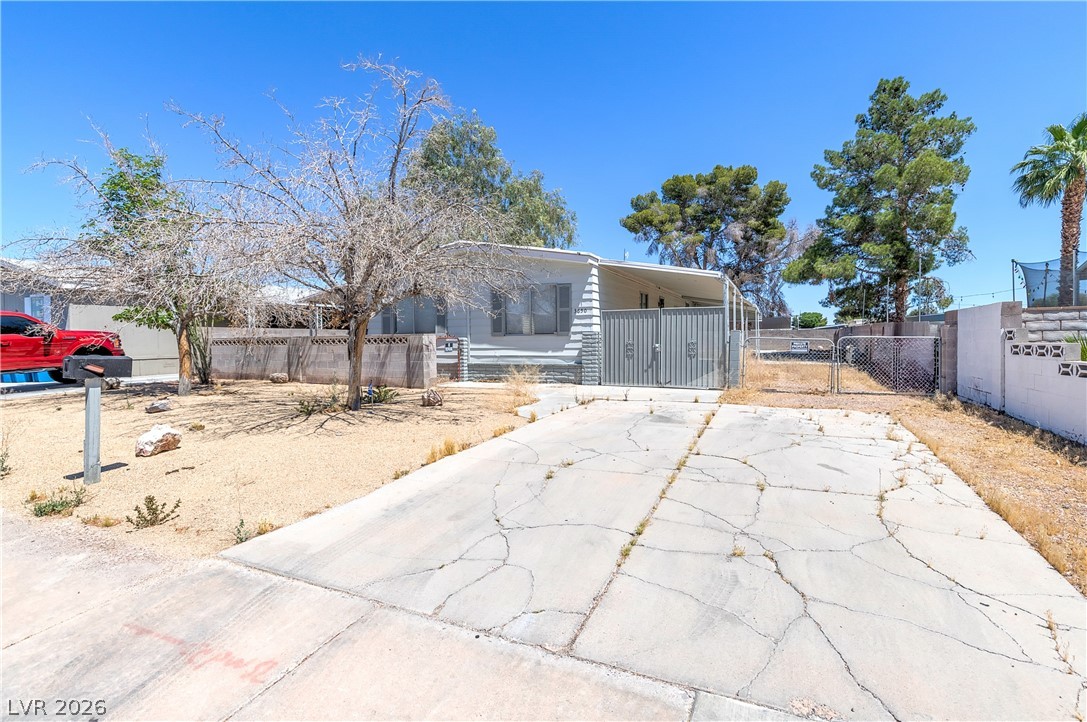 3650 Arbolado Drive Property Photo 2