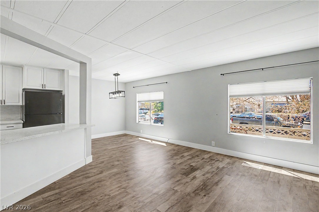 3650 Arbolado Drive Property Photo 5