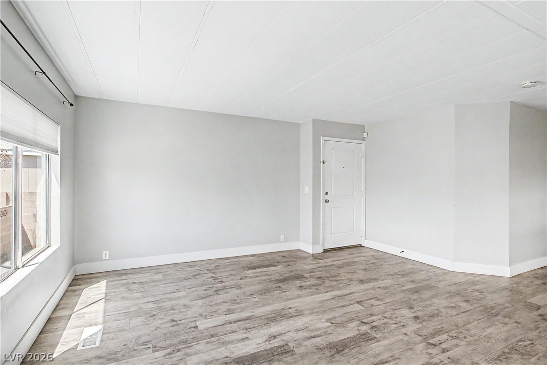 3650 Arbolado Drive Property Photo 7