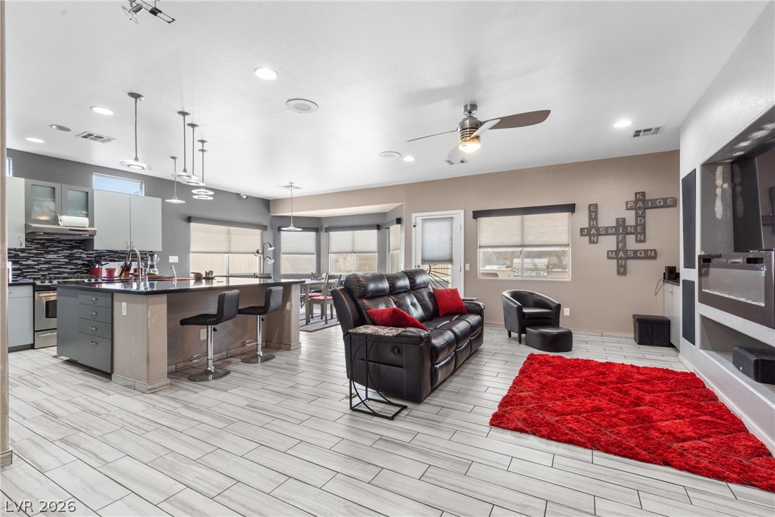1308 Dreamcatcher Drive Property Photo 3