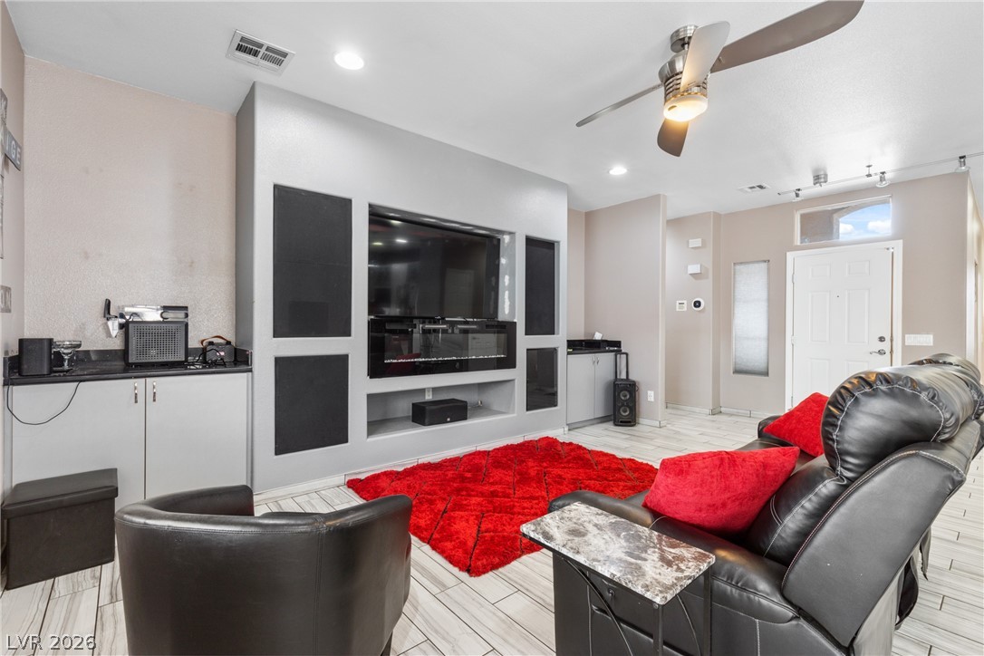 1308 Dreamcatcher Drive Property Photo 5