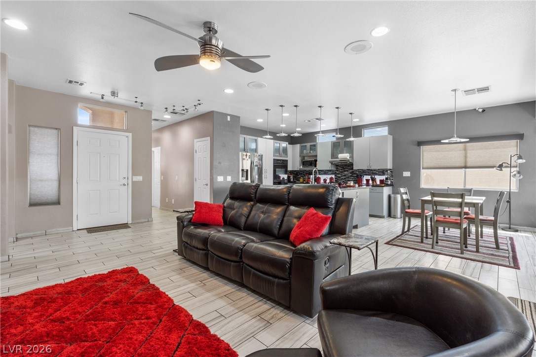 1308 Dreamcatcher Drive Property Photo 6