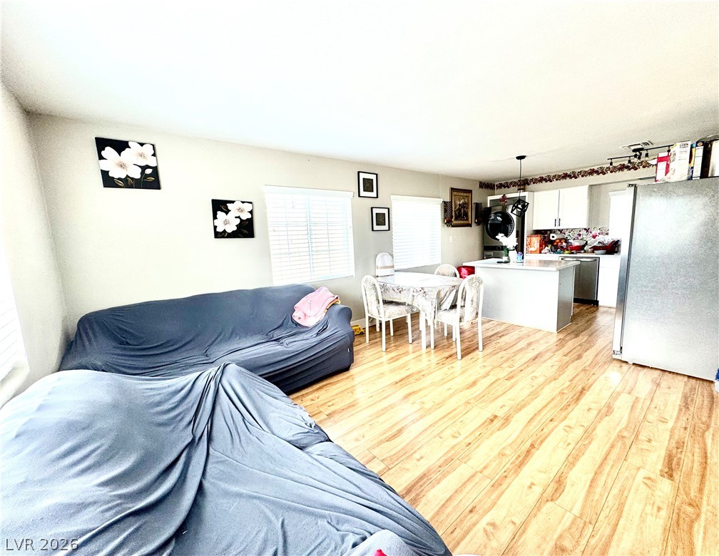 1908 Linden Avenue Property Photo 7