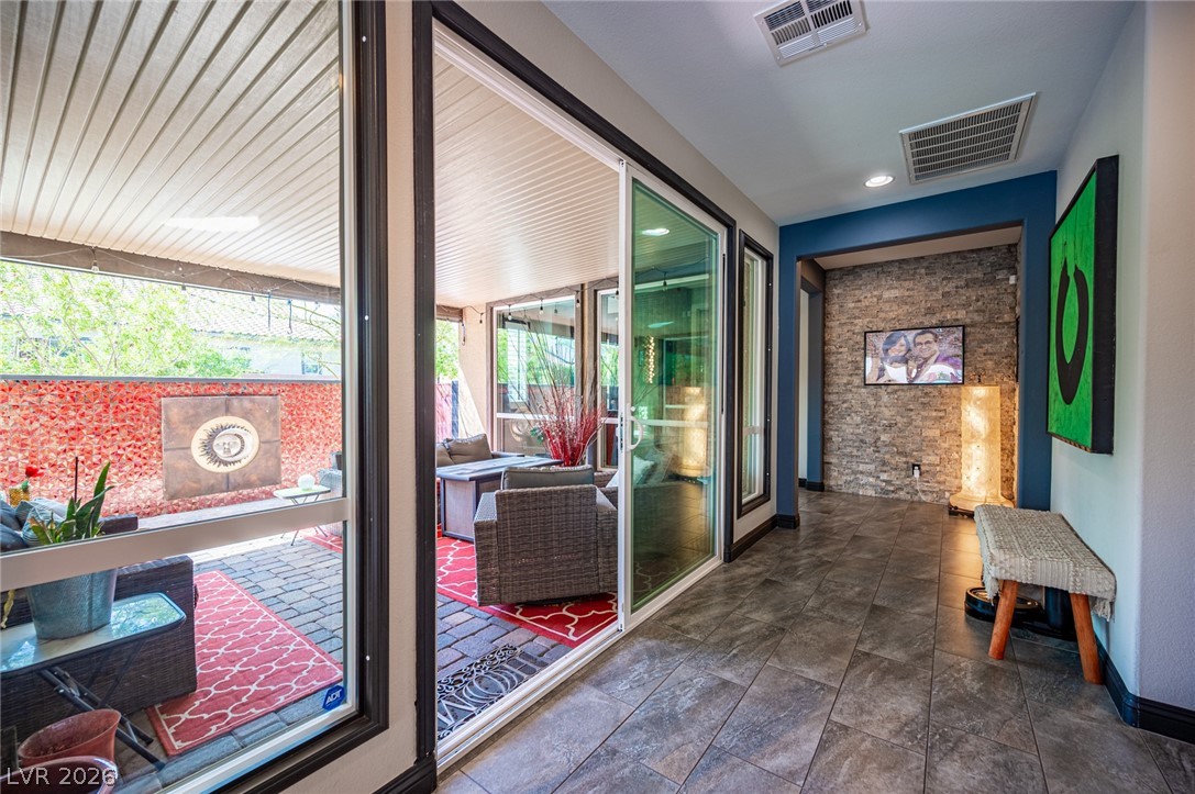 10729 Beecher Park Avenue Property Photo 15