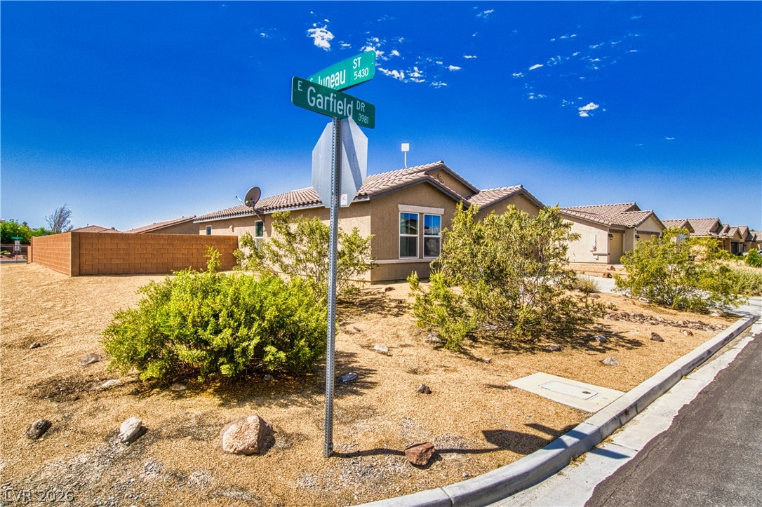 3981 East Garfield Drive