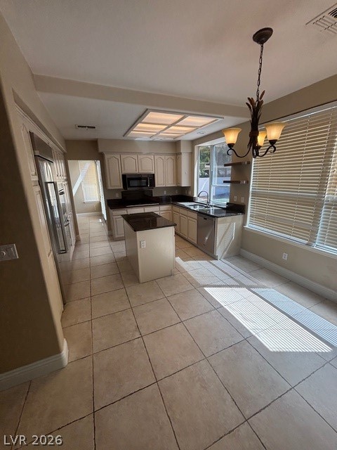 2929 Sterling Cove Drive Property Photo 4