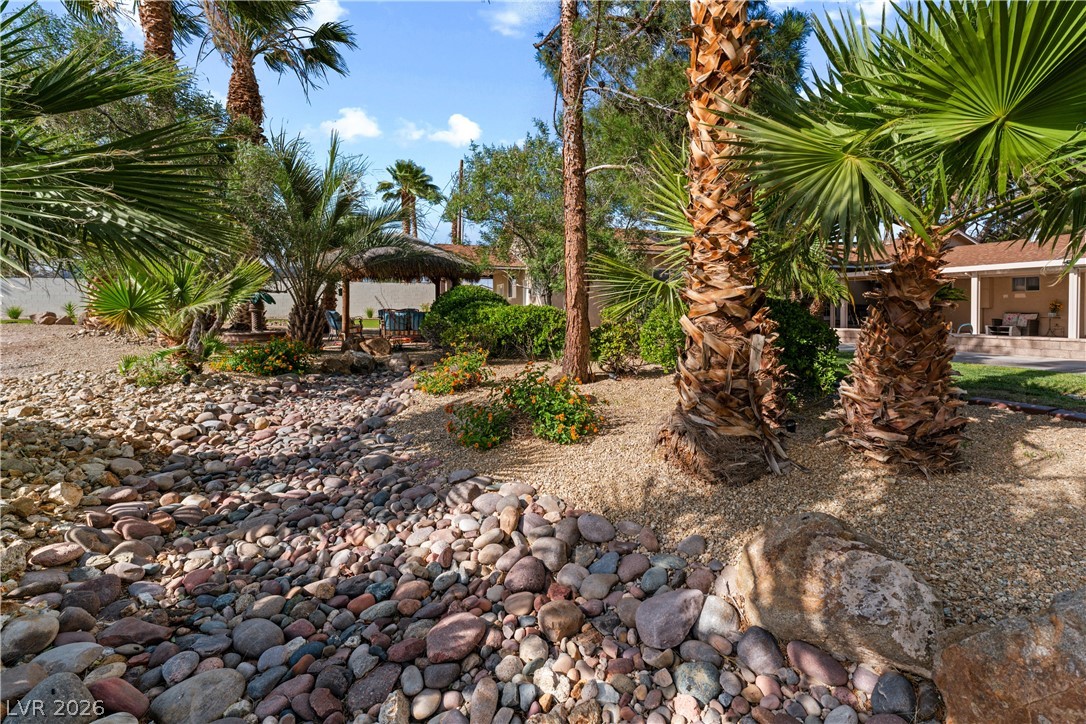 2635 El Camino Road Property Photo 83