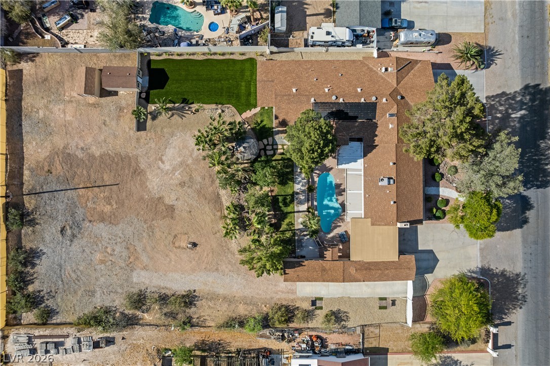 2635 El Camino Road Property Photo 89