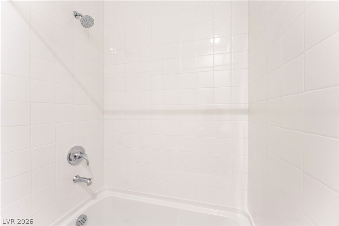 635 Talon Ridge Street Property Photo 23