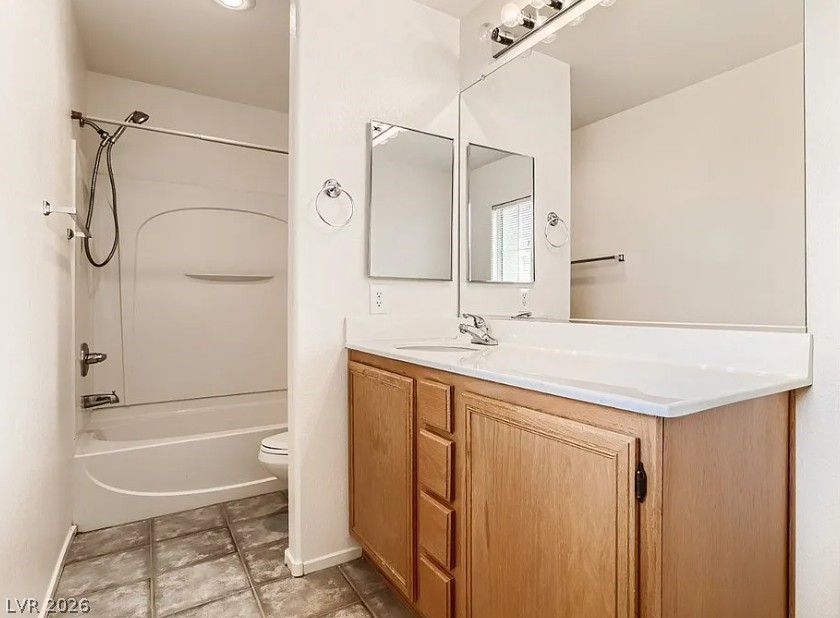 11940 White Lilly Street Property Photo 9