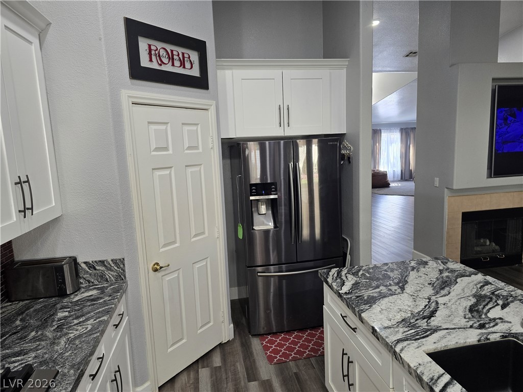 6036 Cocktail Drive Property Photo 10