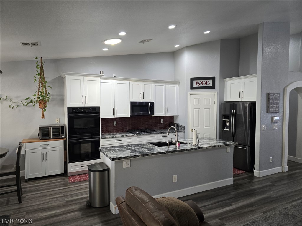 6036 Cocktail Drive Property Photo 12