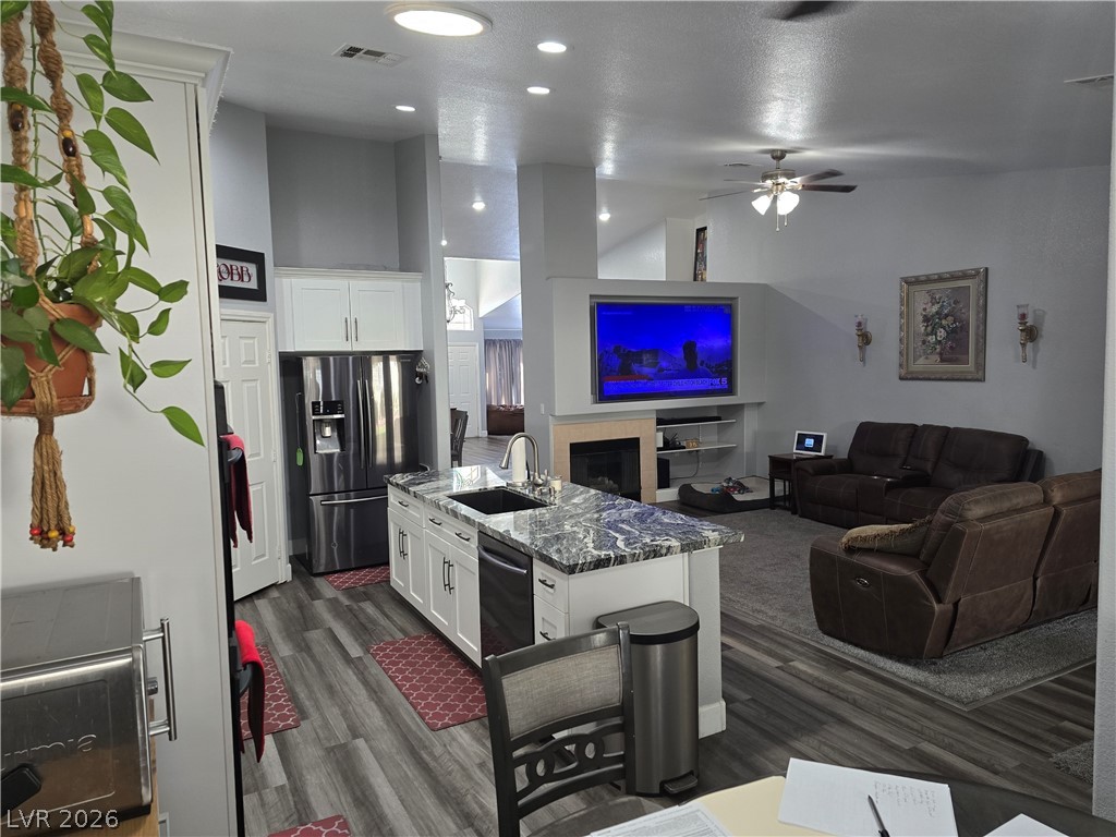 6036 Cocktail Drive Property Photo 17