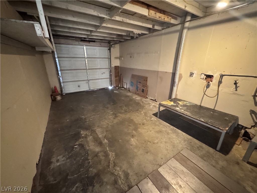 5245 Golden Lane Property Photo 12