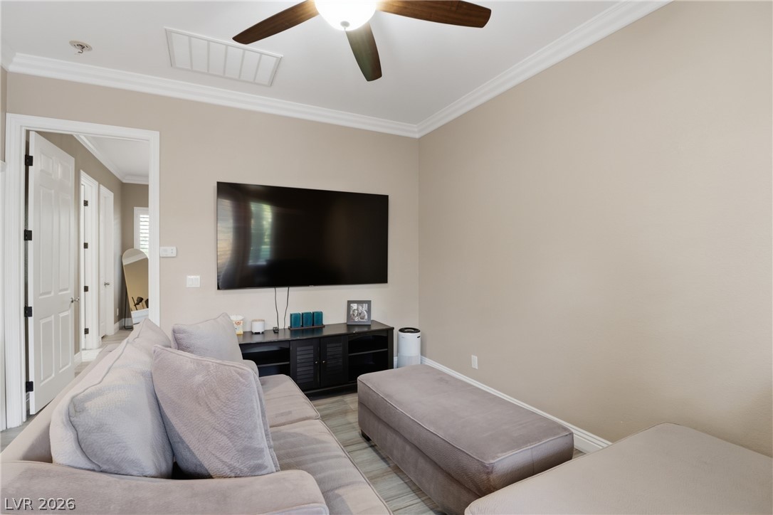 300 East Lacy Lane Property Photo 64
