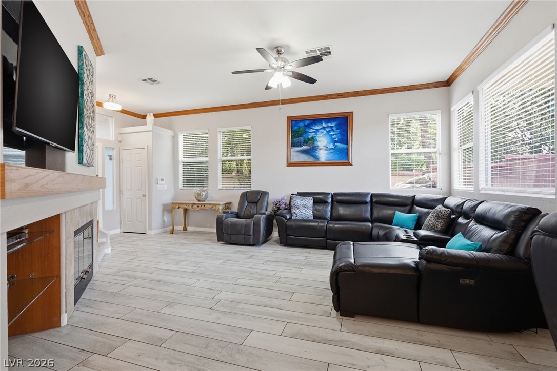 1601 Eagle Peak Way Property Photo 8