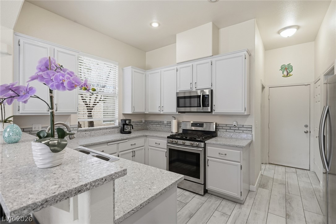 1601 Eagle Peak Way Property Photo 12