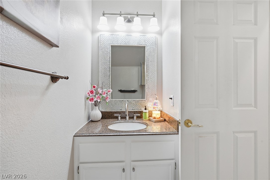 1601 Eagle Peak Way Property Photo 17