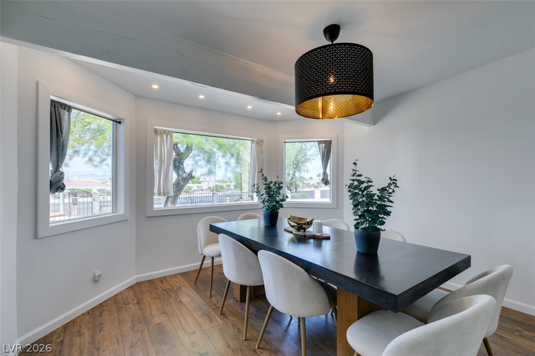 892 North Hollywood Boulevard Property Photo 8