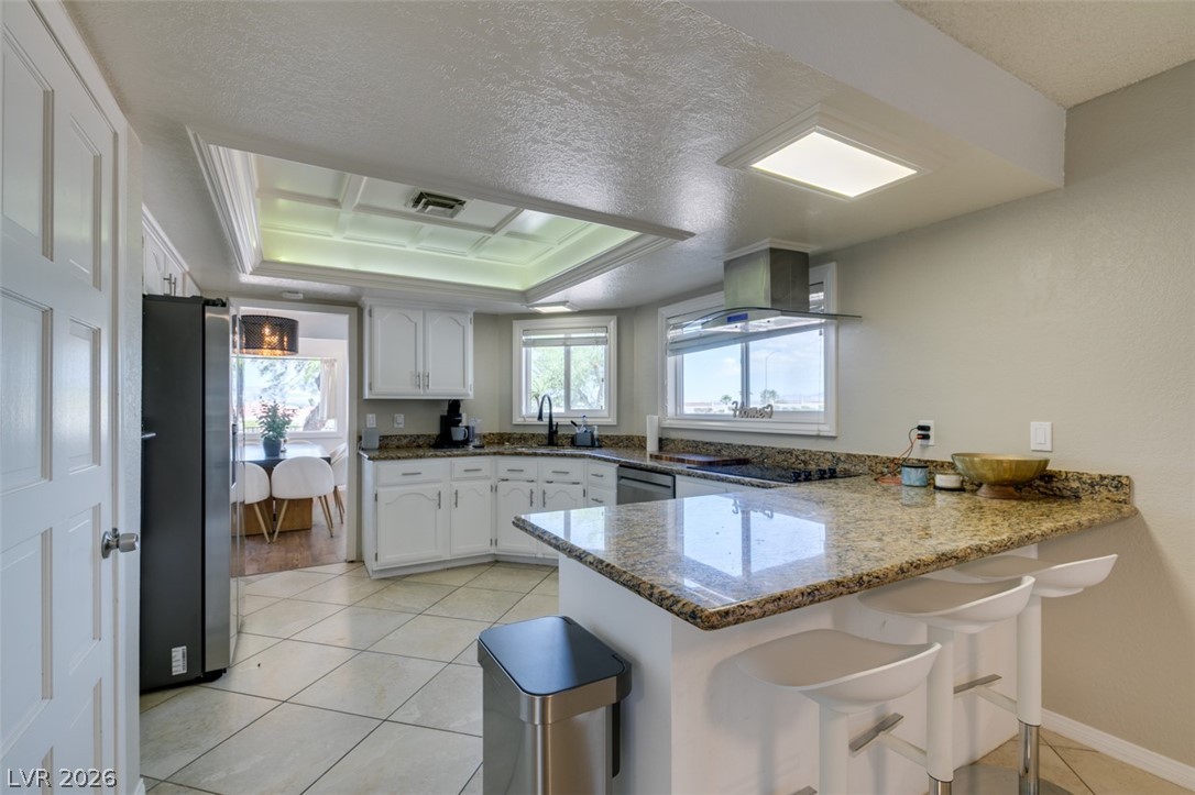 892 North Hollywood Boulevard Property Photo 14
