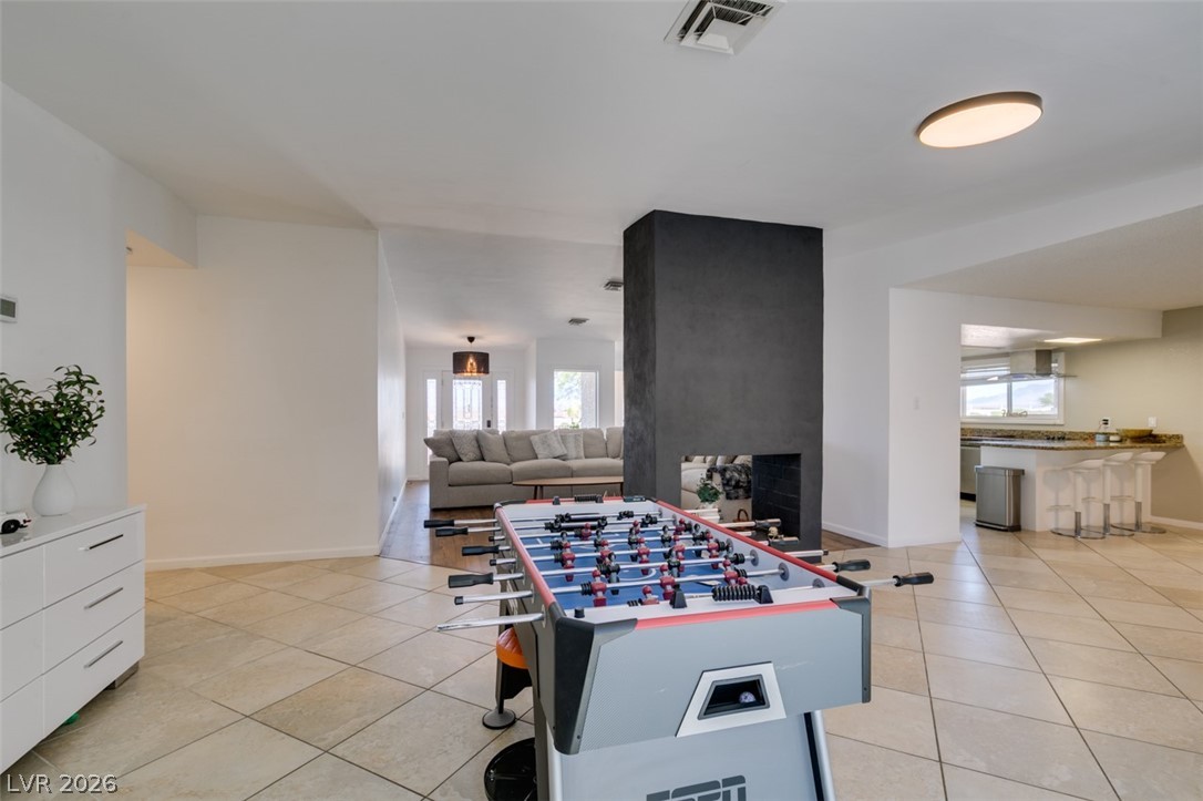 892 North Hollywood Boulevard Property Photo 30