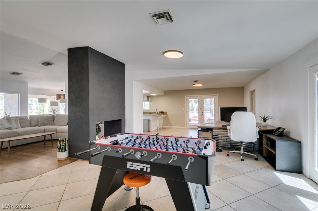 892 North Hollywood Boulevard Property Photo 31