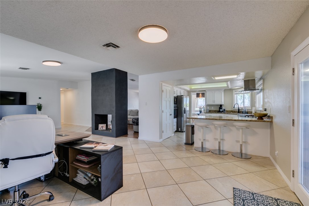 892 North Hollywood Boulevard Property Photo 34