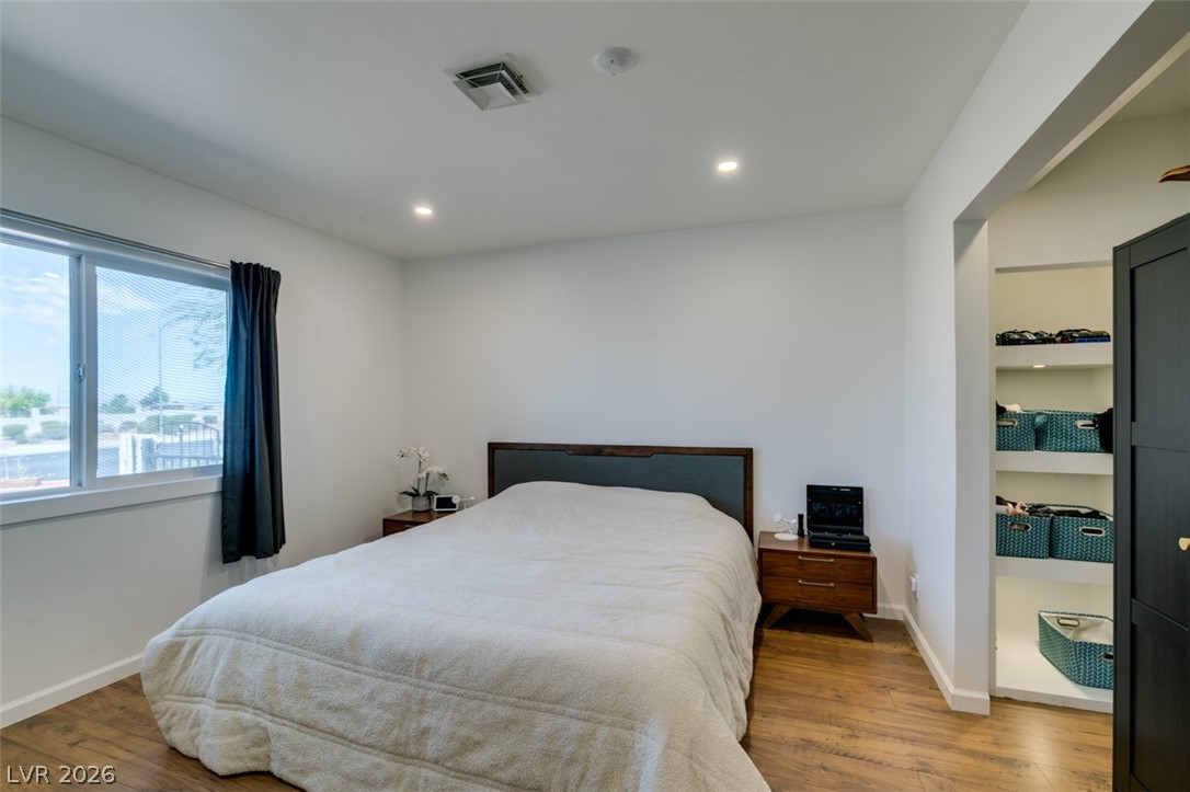 892 North Hollywood Boulevard Property Photo 46