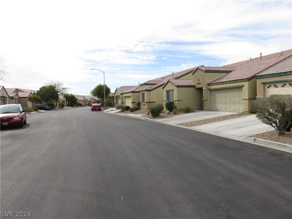 3358 Glacial Lake Street Property Photo 13