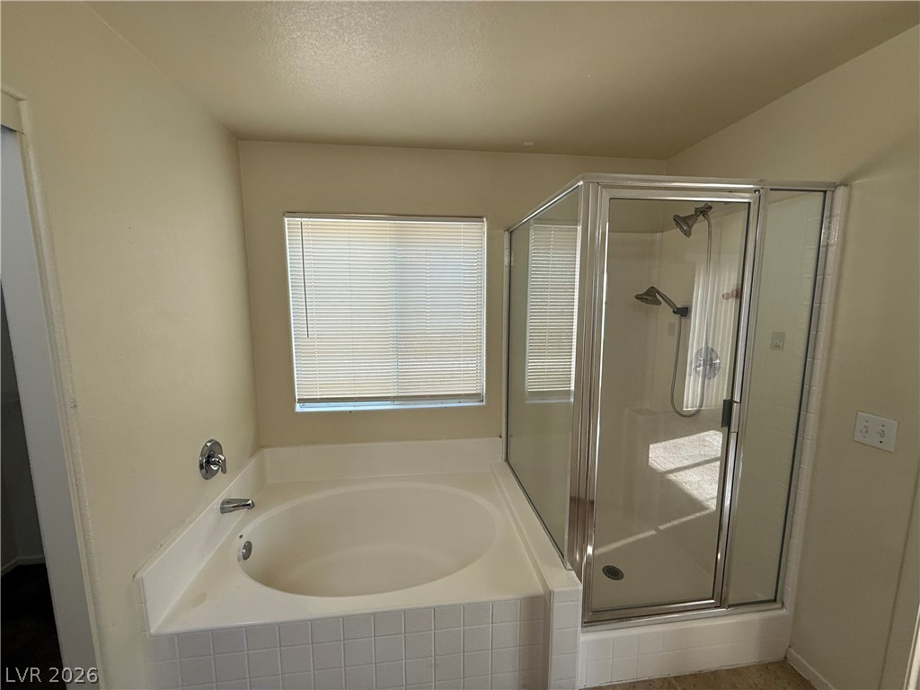 3358 Glacial Lake Street Property Photo 23