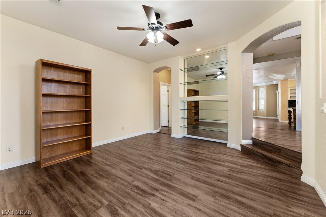 8404 Bay Crest Drive Property Photo 22