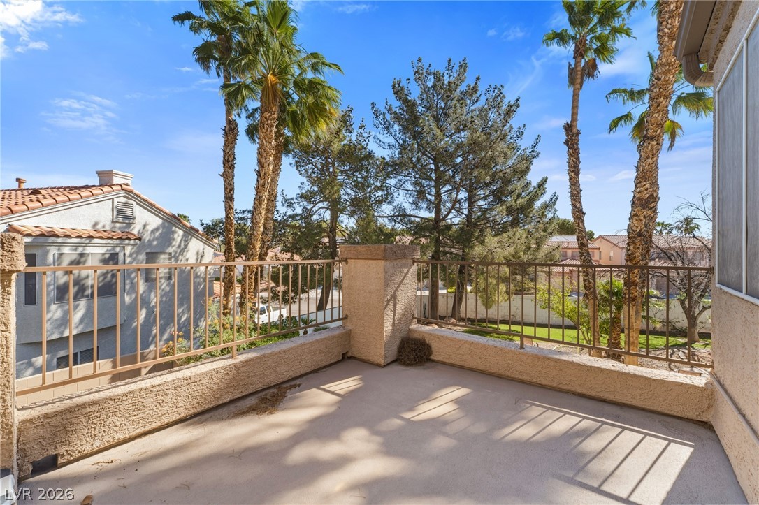 8404 Bay Crest Drive Property Photo 35