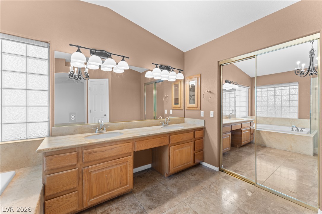 8404 Bay Crest Drive Property Photo 39