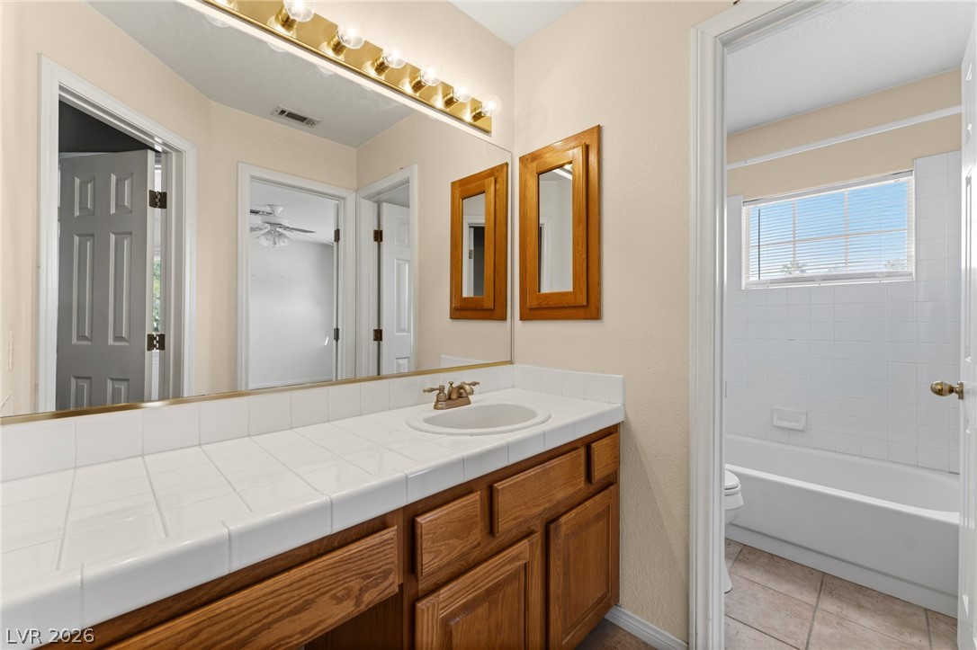 8404 Bay Crest Drive Property Photo 43