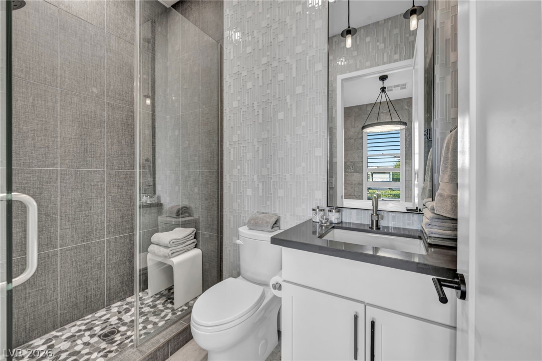 6937 Rainstone Street Property Photo 16