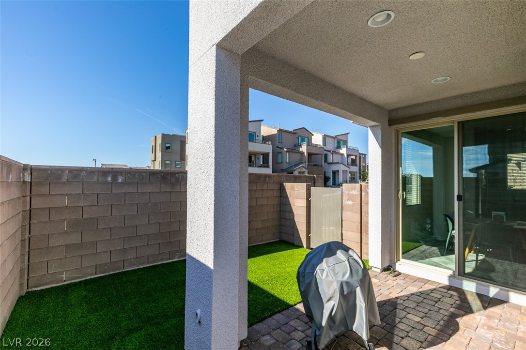 642 Solar Citrine Street Property Photo 45