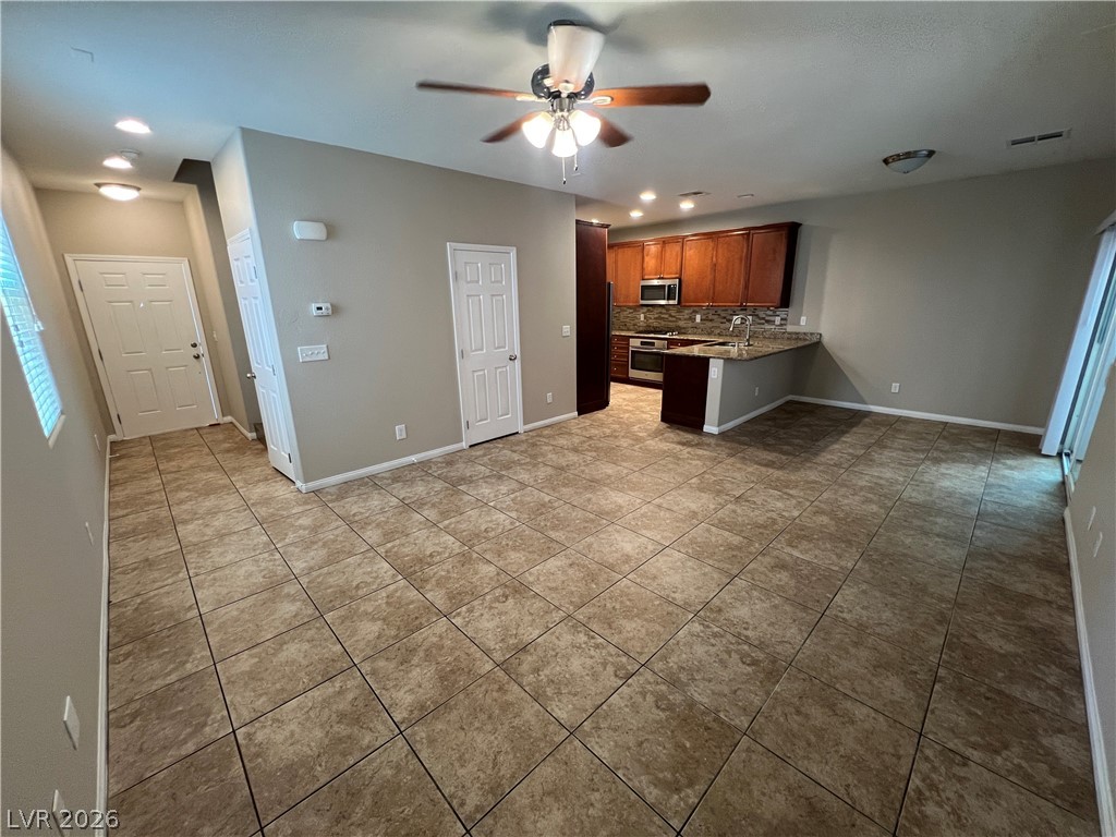10626 Shiny Skies Drive Property Photo 5