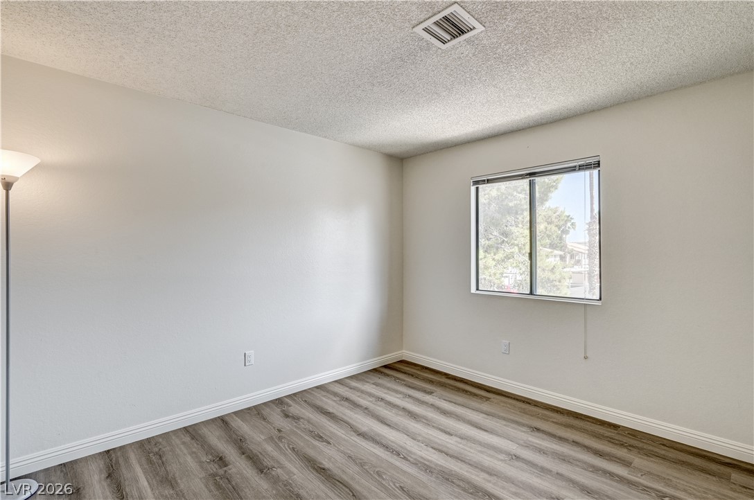 817 Rock Springs Drive 202 Property Photo 25