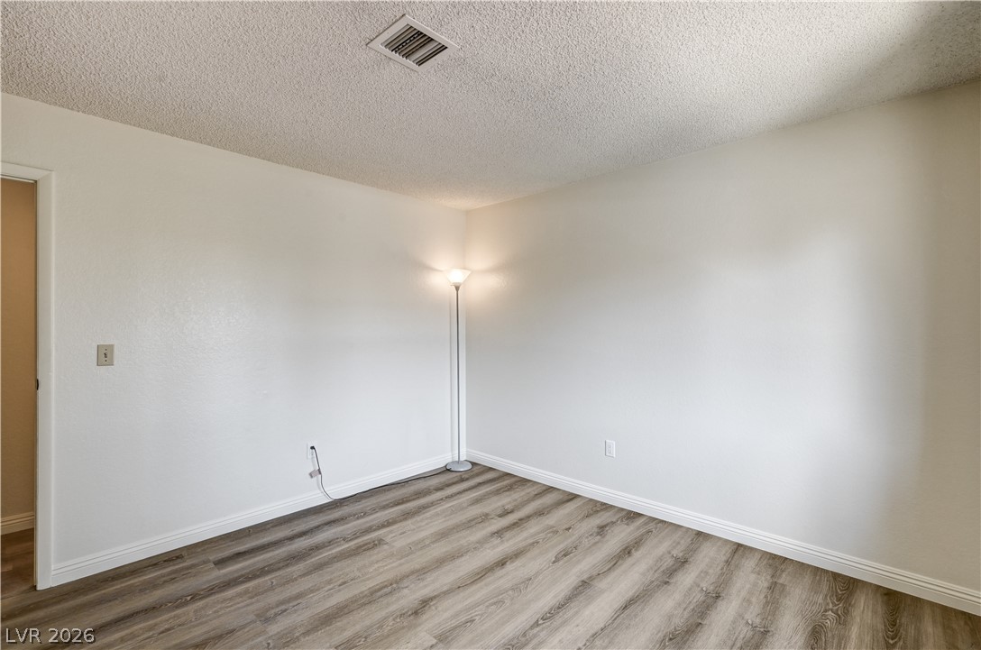 817 Rock Springs Drive 202 Property Photo 28