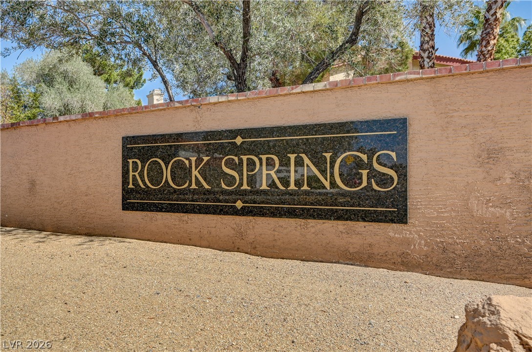 817 Rock Springs Drive 202 Property Photo 37