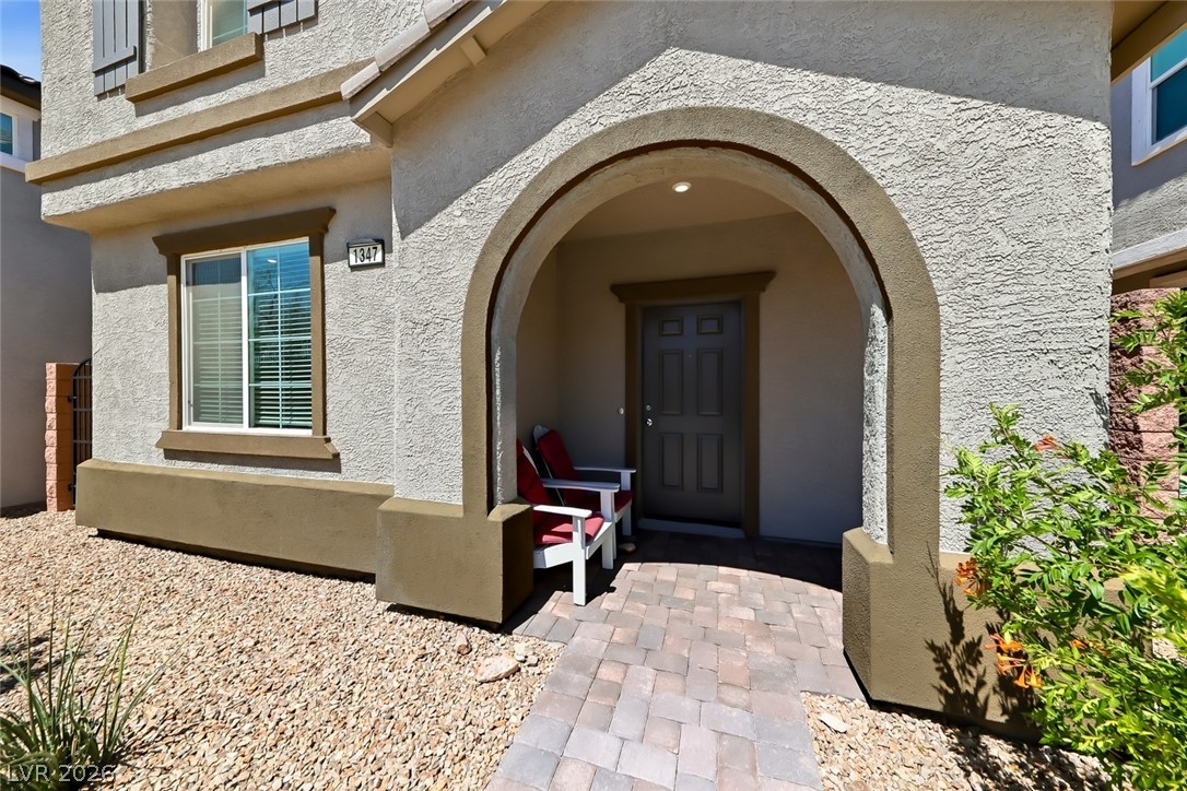 1347 Cerulean Avenue Property Photo 2