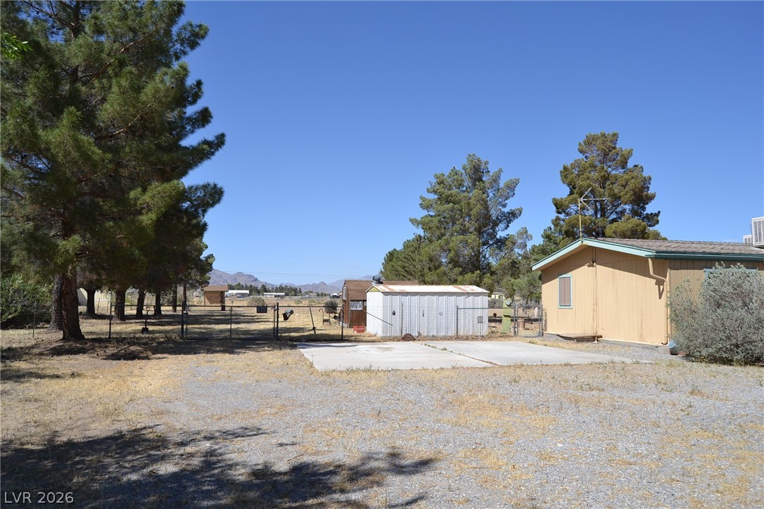 2830 West Irene Street Property Photo 3