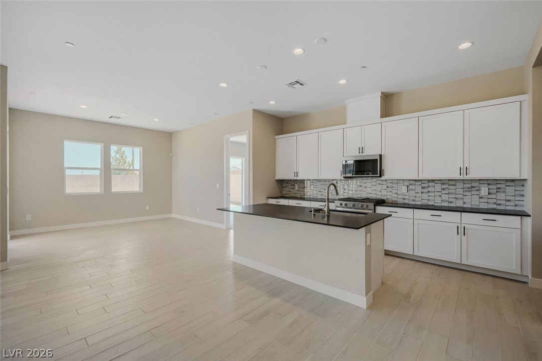 9028 Skye Canyon Ranch Street Property Photo 18