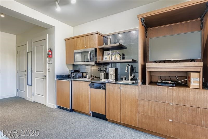 29 Montelago Boulevard 407 Property Photo 8
