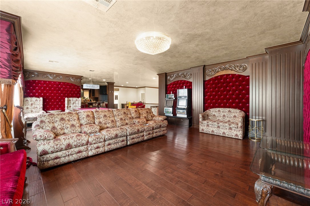 4205 West Falcons Flight Avenue Property Photo 40