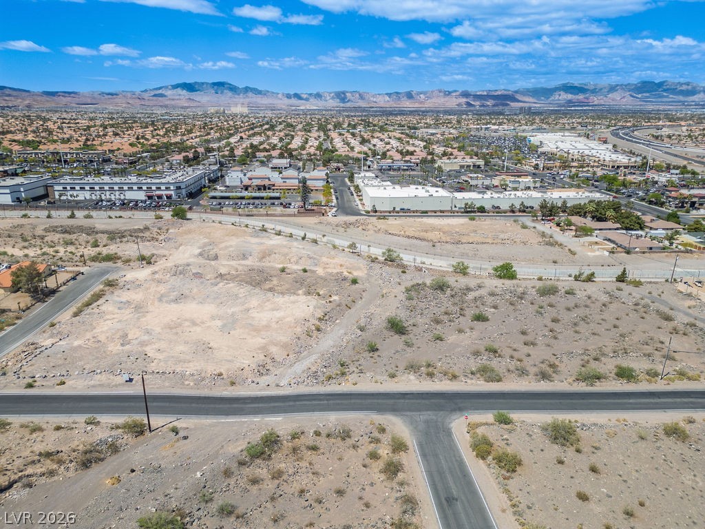 Delano Drive Property Photo 4