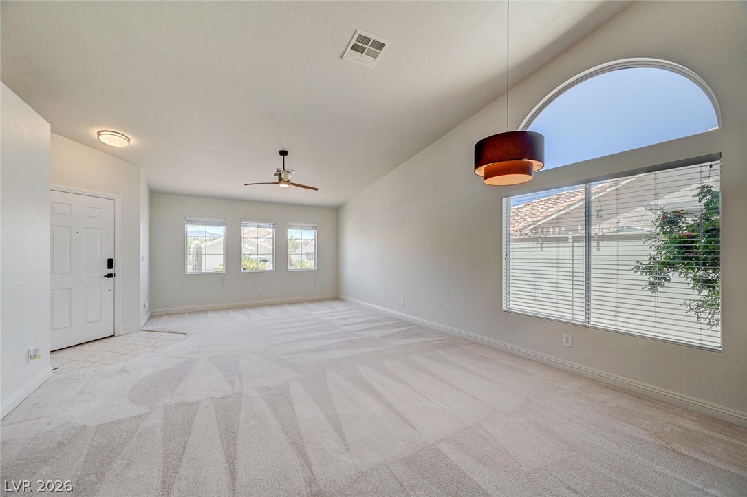 2478 Vegas Vic Street Property Photo 11