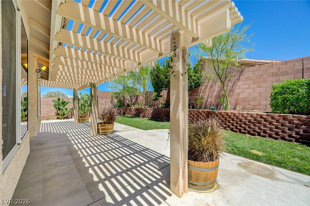 2478 Vegas Vic Street Property Photo 55