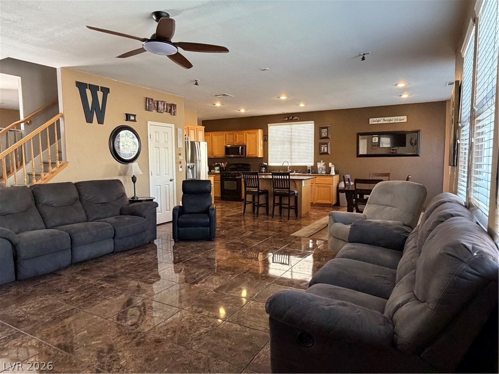 7842 Flat Creek Street Property Photo 2